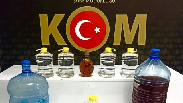 Isparta'da kaçak ve sahte alkol ele geçirildi