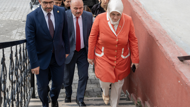 Cumhurbaşkanı Erdoğan'ın "Terörsüz Türkiye" mektubu Kars'ta şehit annesine ulaştı