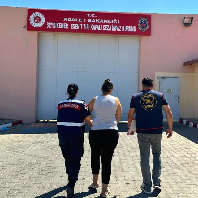 Muğla'da hakkında 21 yıl 4 ay 15 gün hapis cezası bulunan firari yakalandı