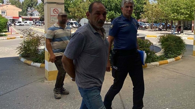 Otomobiliyle, çarptığı kadının üzerinden geçip kaçmaya çalıştı (2)