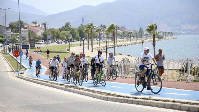 Fethiye'de 2 bisikletlinin öldüğü trafik kazasıyla ilgili sürücü hakim karşısında