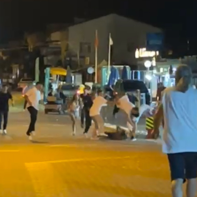 Edirne'de 6 kişinin yaralandığı kavga kamerada