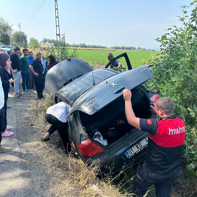 Osmaniye'de şarampole devrilen otomobildeki 4 kişi yaralandı