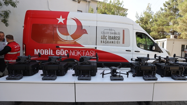 Mardin'de sınır güvenliği için 7 dron ve mobil göç aracı hizmete girdi