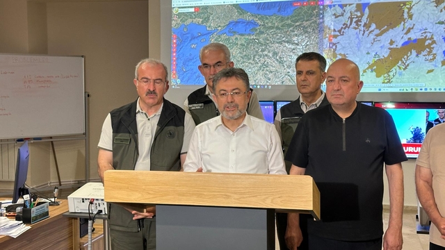 Çanakkale'de iki orman yangını (13)