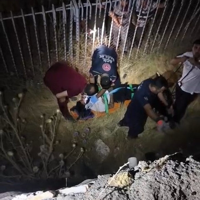 İstinat duvarından düştü, ağır yaralandı