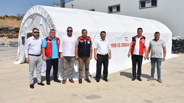 Şarköy'de yangından etkilenen vatandaşlara yardımlar sürüyor