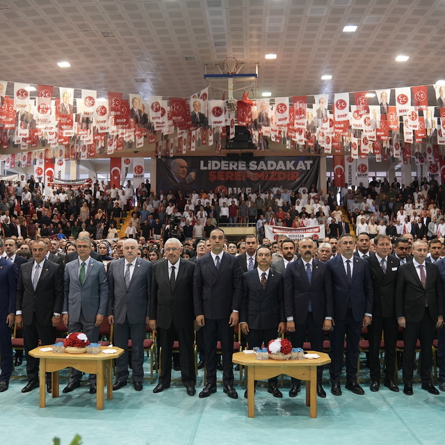 MHP Genel Başkan Yardımcısı Yalçın, Erzurum'da konuştu: