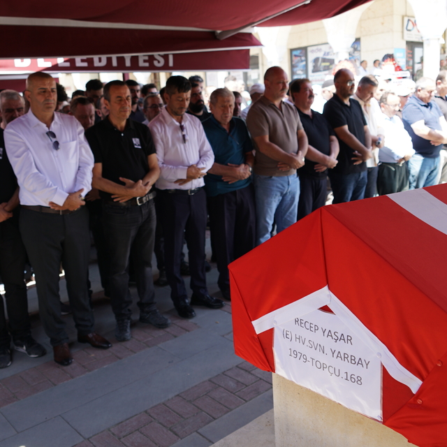 Emekli Topçu Yarbay Recep Yaşar Polatlı'da son yolculuğuna uğurlandı