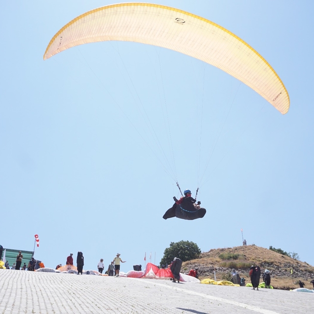 Türkiye Yamaç Paraşütü Şampiyonası Kayseri'de başladı