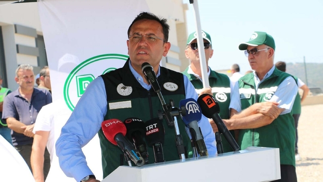 Bakan Yardımcısı Gizligider: İzmir bundan sonra kokularla değil, bereketi ile anılacak