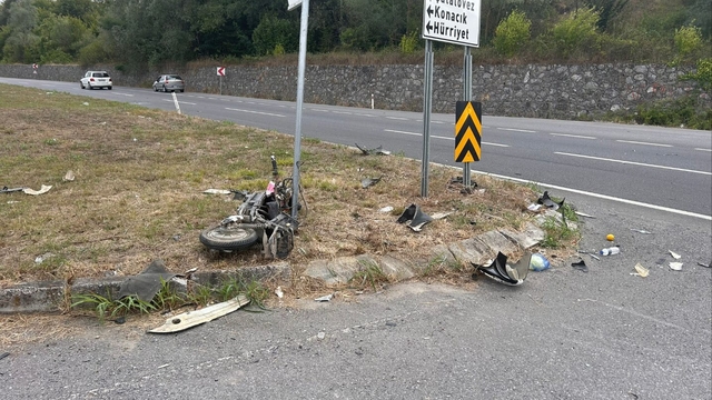 Karasu'da otomobille çarpışan elektrikli bisikletin sürücüsü öldü