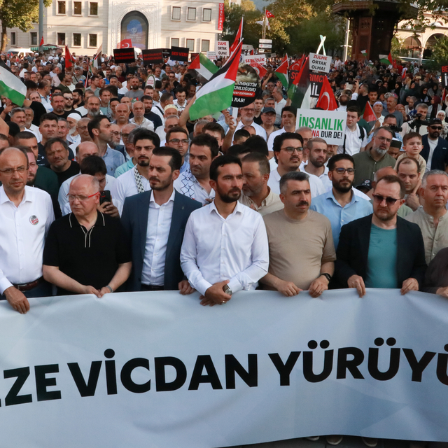 Bursa'da Gazze'ye destek yürüyüşü düzenlendi