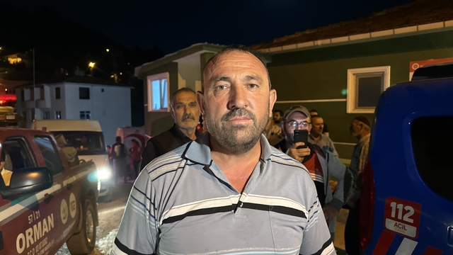 Sinop'ta çıkan orman yangınına müdahale ediliyor