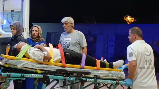 Bursa'da 1'inci kat balkonundan düşen Mert yaralandı