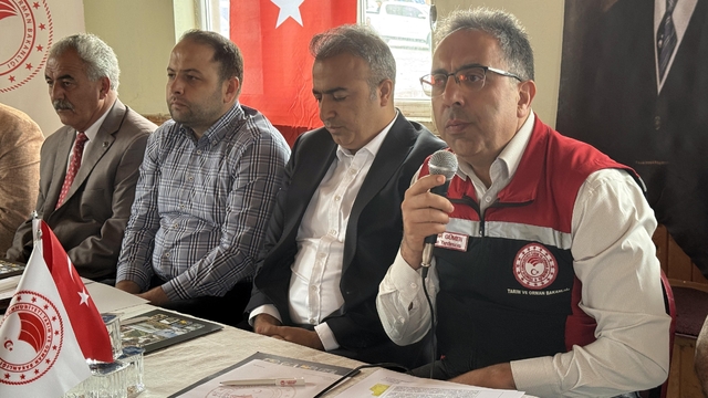 Tarım ve Orman Bakan Yardımcısı Gümen, Ardahan'da şap hastalığına ilişkin konuştu: