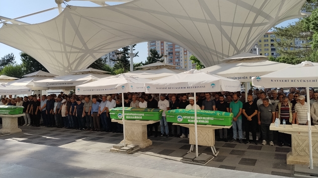 Eşinin öldürdüğü kadın, toprağa verildi