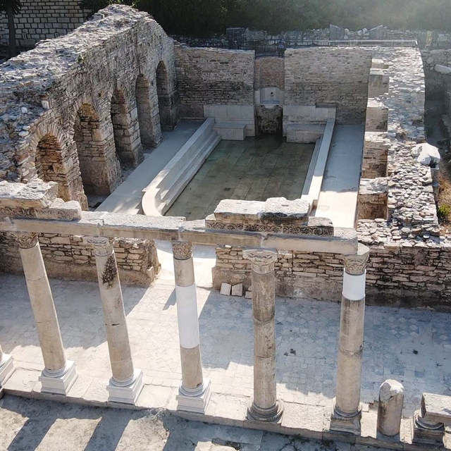 "Gladyatörler kenti" Stratonikeia'nın Roma hamamında 1900 yıl sonra su aktı