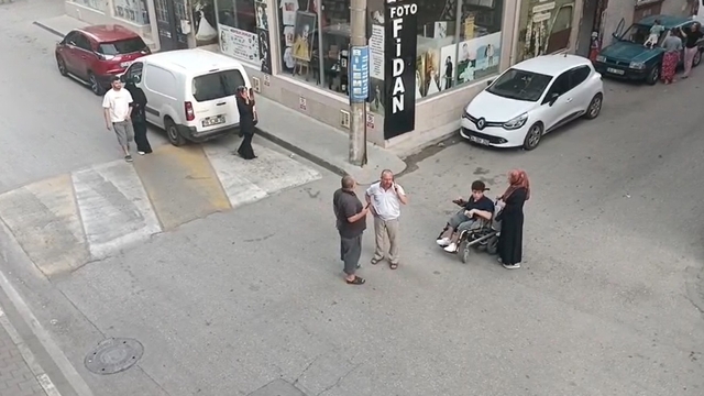 Balıkesir'de 6.1 büyüklüğünde deprem; Marmara ve Ege'de de hissedildi (2)