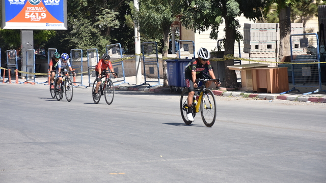 Bisiklette Türkiye Kupası 6. Etap Puanlı Yol Yarışları Karaman'da tamamlandı