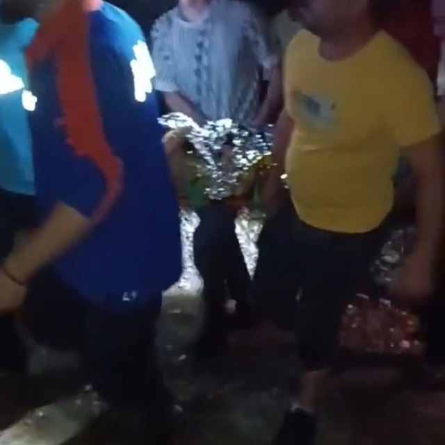 Kanyonda kayalıklardan düşüp ayağını kırdı; ekipler kurtardı