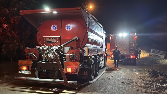 Antalya'da yangın çıkan ev kullanılamaz hale geldi