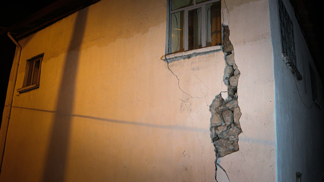 Balıkesir Sındırgı merkezli depremi kırsal mahallelerde yaşayanlar o anları anlattı