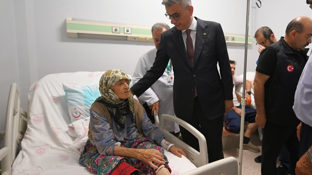 Balıkesir'de 6.1 büyüklüğünde deprem: 1 ölü, 29 yaralı (9)