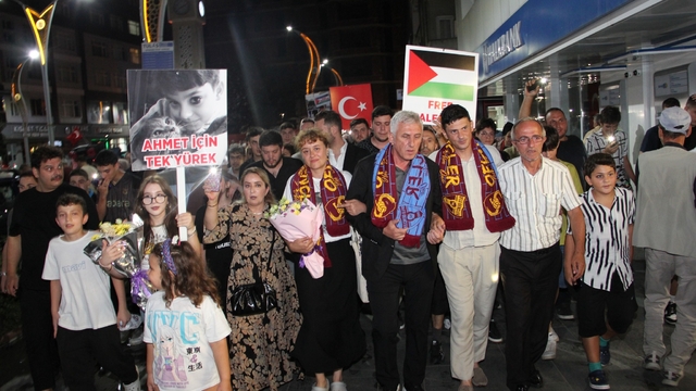 Mattia Ahmet Minguzzi için Of'ta yürüyüş düzenlendi