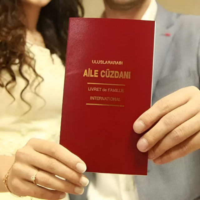 Sivas Belediyesinin yeni evlenen çiftlere çeyiz desteği sürüyor