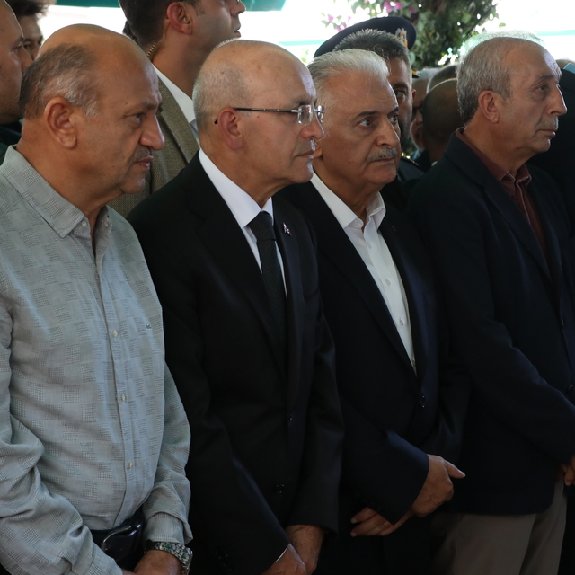 Hazine ve Maliye Bakanı Şimşek'in vefat eden ağabeyi Nazmi Şimşek Yalova'da...