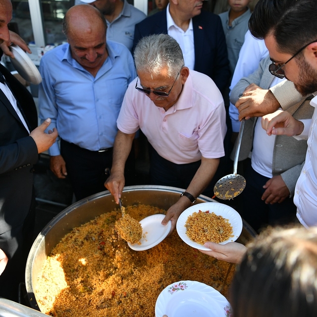Başkan Büyükkılıç, Kıranardı 2. Pilav Şenliği'ne katıldı