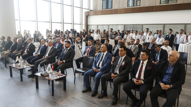 Çukurova Uluslararası Havalimanı'nın hizmete açılışının birinci yıl dönümü kutlandı