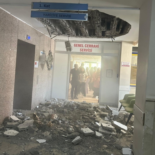 Denizli Devlet Hastanesi Başhekimliğinden tavan sıvası dökülmesine ilişkin...