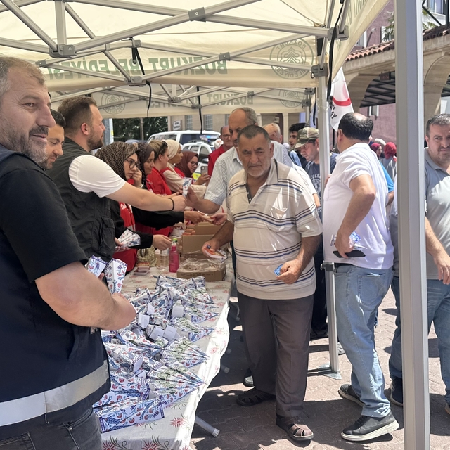 Sel felaketinin yaşandığı Bozkurt'ta hayatını kaybedenler için mevlit okutu...