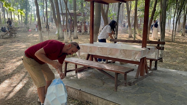 Kent ormanında kampanya: Çöpünü topla, giriş ve hizmet ücreti ödeme