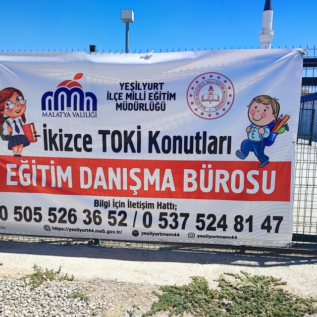 Malatya İkizce deprem konutları alanında "Eğitim Danışma Bürosu" açıldı