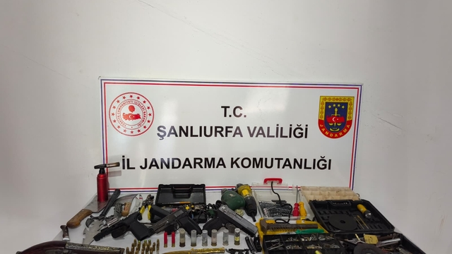 Şanlıurfa'da silah kaçakçılığı operasyonunda 2 şüpheli yakalandı