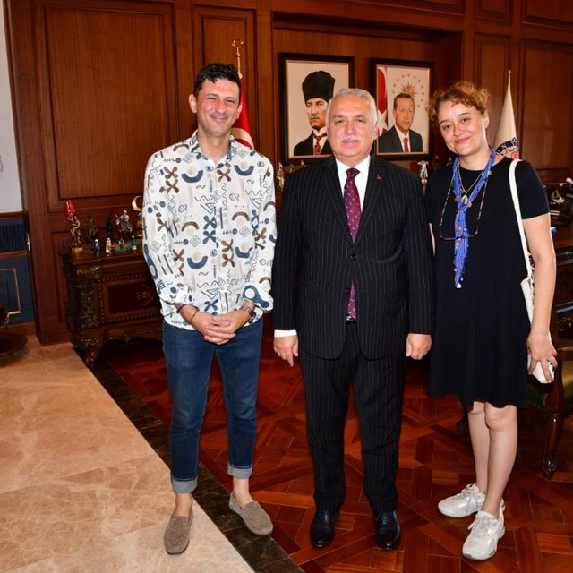 Trabzon Valisi Aziz Yıldırım, Minguzzi ailesi ile bir araya geldi