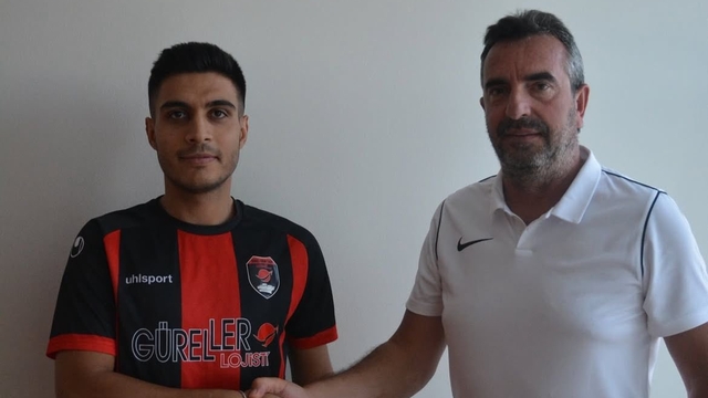 Denizli İdmanyurdu'nda imzalar sürüyor