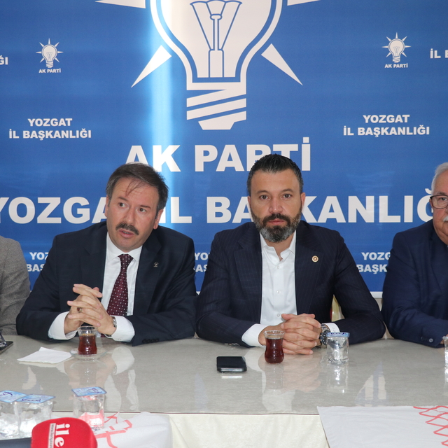 Milletvekili Şahan, gazetecilerle bir araya geldi