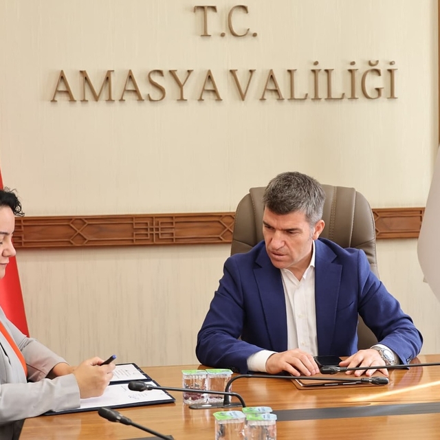 Amasya'da Firuz Hüseyin Ağa Bedesteni ve Arasta projeleri için protokol imz...