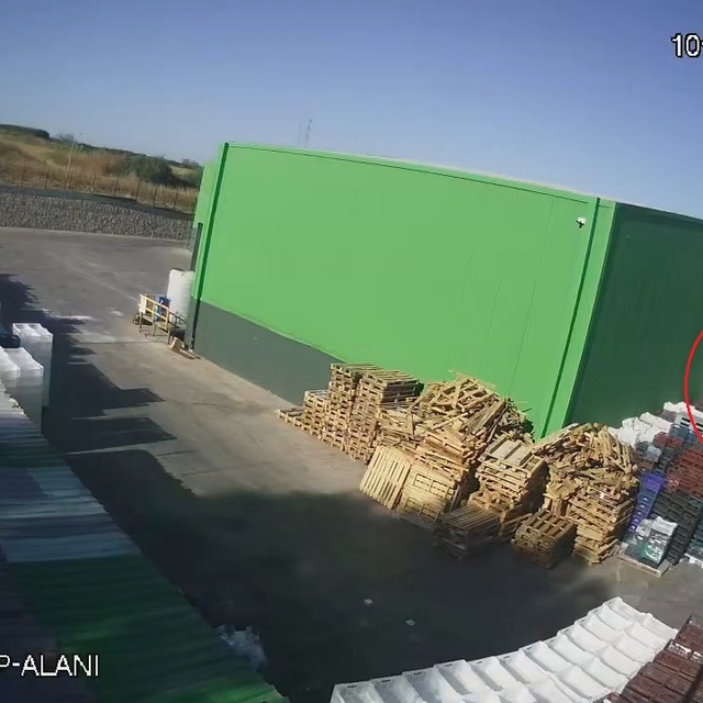 Gönen'de 2 işçinin öldüğü fabrika yangını güvenlik kamerasında