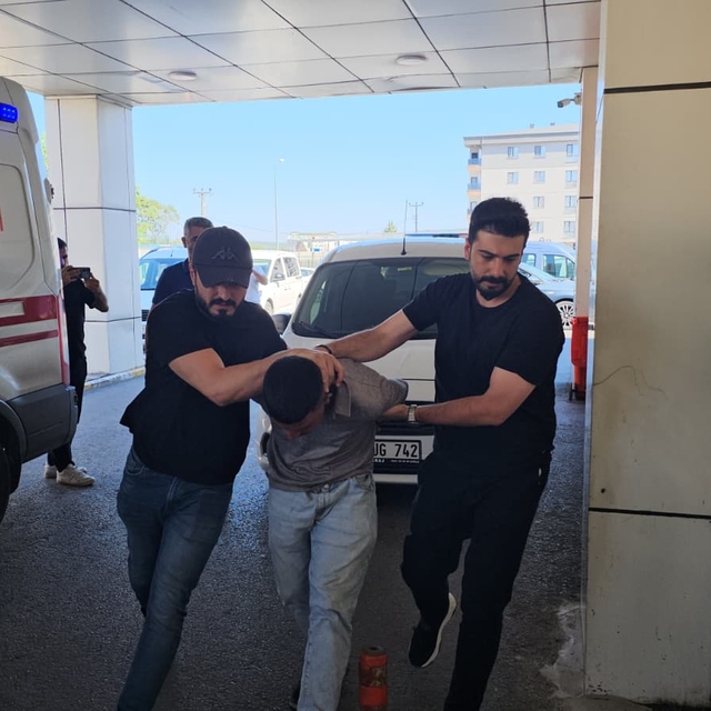 Tekirdağ'da kurusıkı tabancayla marketten para gasbeden zanlı tutuklandı