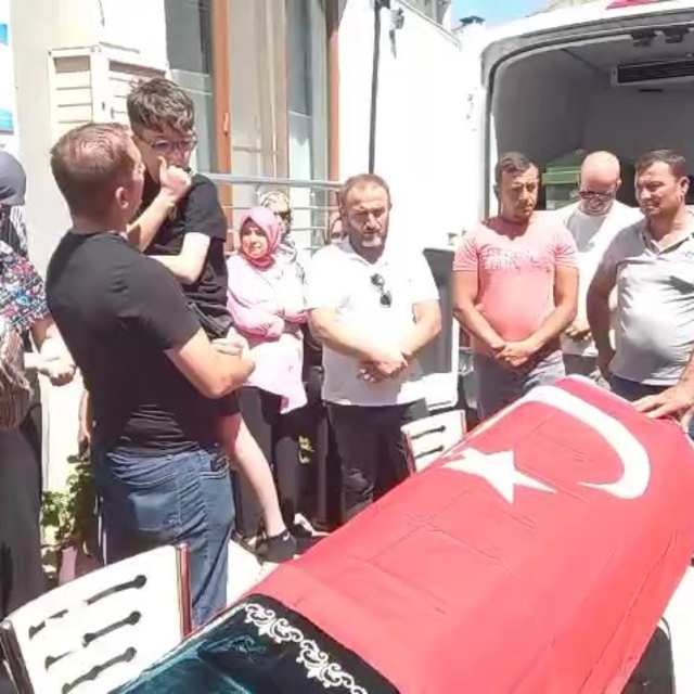 Gönen'de 2 işçinin öldüğü fabrika yangını güvenlik kamerasında (2)