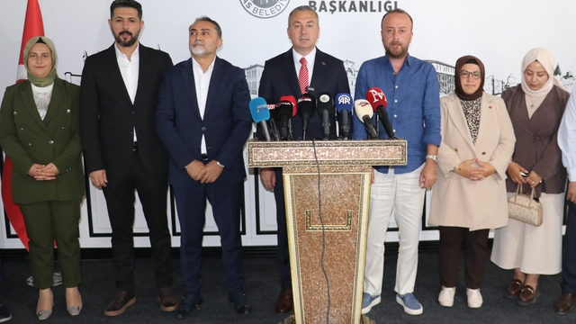 Özbelsan AŞ, Sivasspor'a isim ve forma göğüs sponsoru oldu