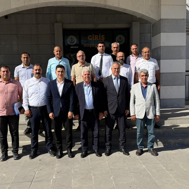 Diyarbakır İl Sağlık Müdürü Asiltürk'ten Çermik Kaymakamı Karataş ve Beledi...