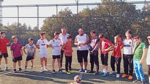 Orhaneli'de futbol turnuvası başladı