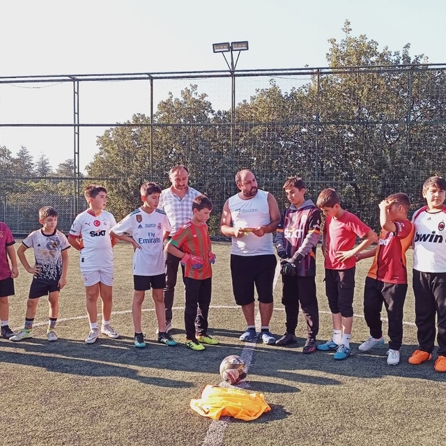 Orhaneli'de futbol turnuvası başladı
