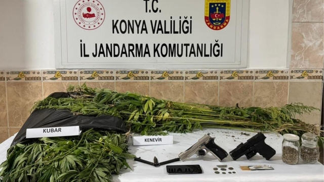 Konya'da tarihi eser ve uyuşturucu operasyonunda yakalanan 3 şüpheli tutuklandı